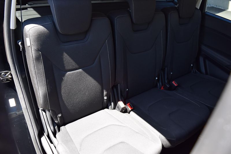 Ford S-MAX (2019) 2.0TDCi 110kw TITANIUM LED KAM - fotka 44 z 50