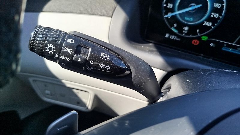 Hyundai Tucson (2023) 1.6 T-GDI Plug-in-Hybrid  4x4  - fotka 18 z 34