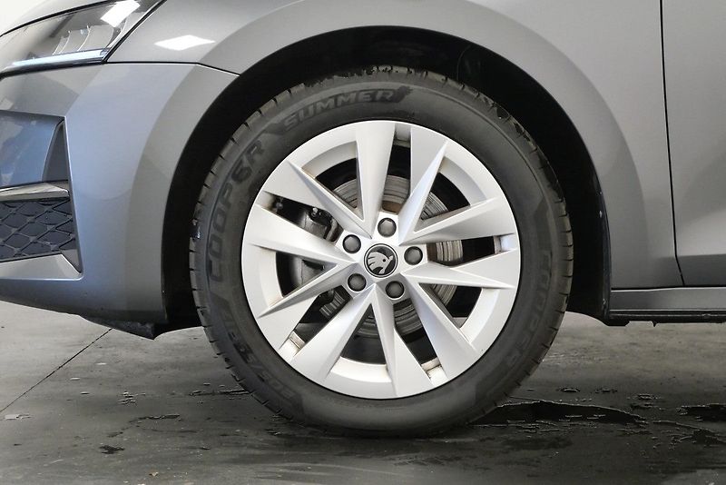Škoda Octavia - fotka 10 z 23