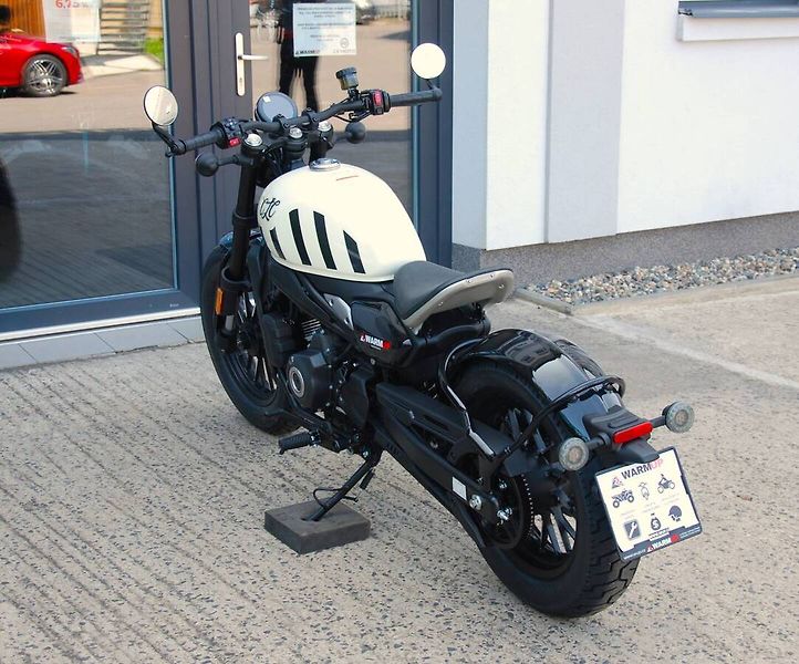 CFMOTO (2026) 450CL-C Bobber WHITE - fotka 11 z 25