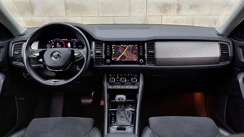 Škoda Kodiaq (2022) 147kW 4x4 STYLE-1.maj-ČR-TZ - fotka 19 z 49