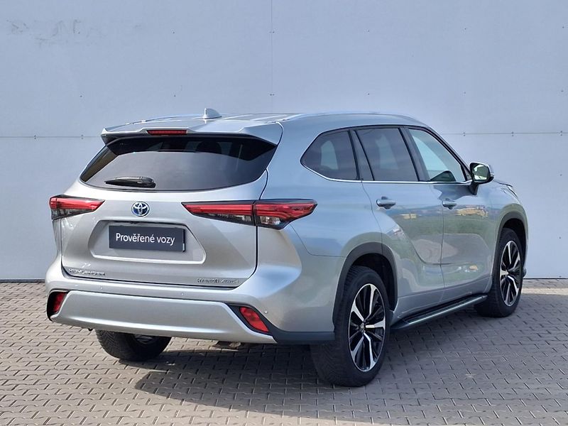 Toyota Highlander 2.5 HSD e-CVT AWD Executive - fotka 2 z 29