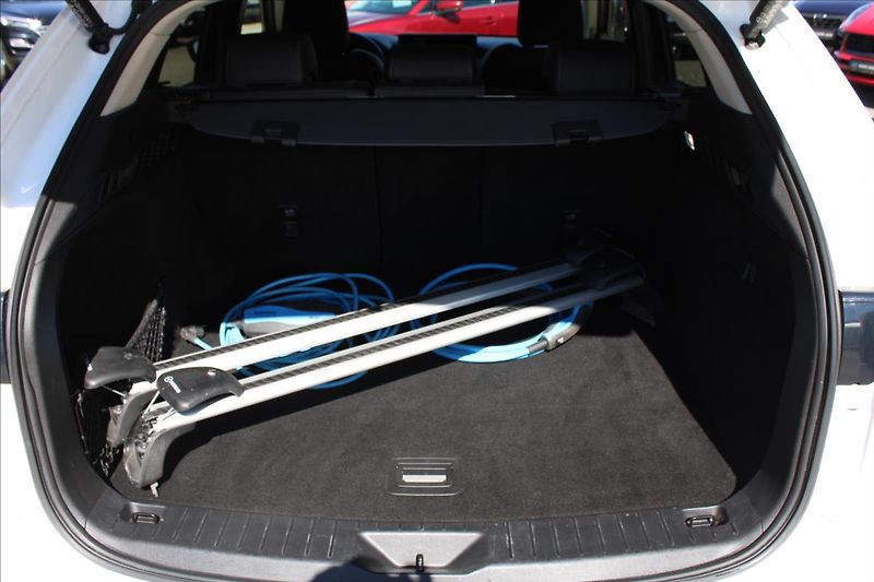 Mazda CX-60 2,5 PHEV  1MAJ,HOMURA,A/T,4X4 - fotka 40 z 50