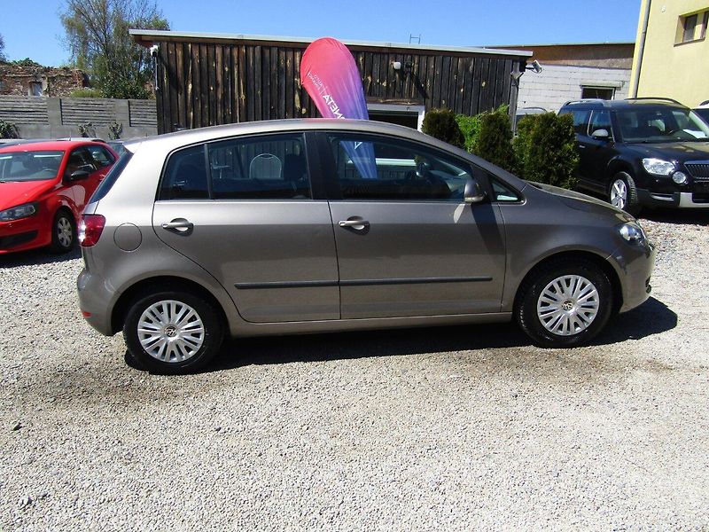 Volkswagen Golf Plus (2014) 1.6 TDI 77kW - fotka 9 z 35