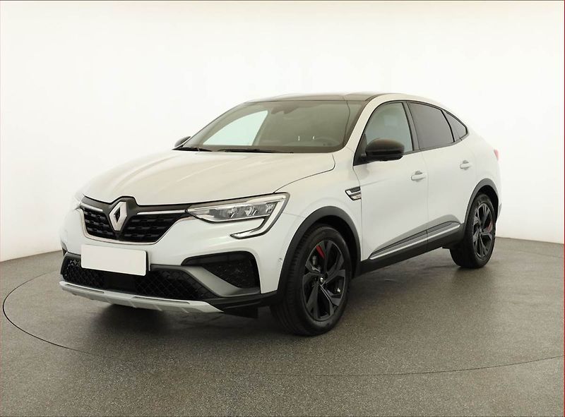 Renault Arkana (2022) R.S.Line E-Tech - fotka 2 z 22