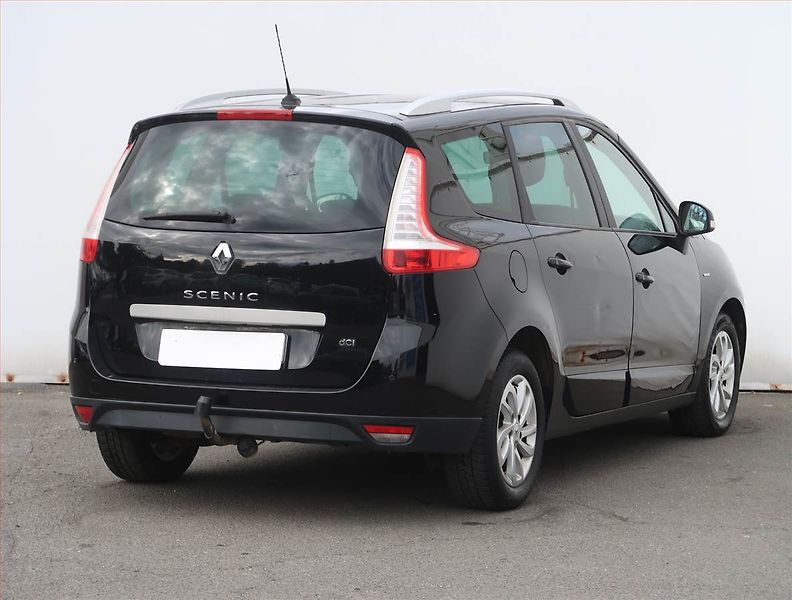 Renault Grand Scénic (2015) Limited 1.5 dCi, Serv.kniha - fotka 5 z 21