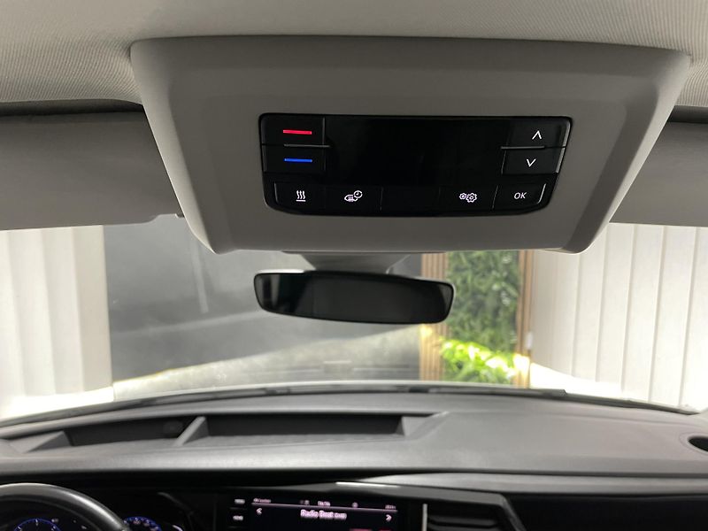 Volkswagen Multivan 2.0TDi 4x4 DSG ČR 1.MAJ TOP ! - fotka 26 z 40