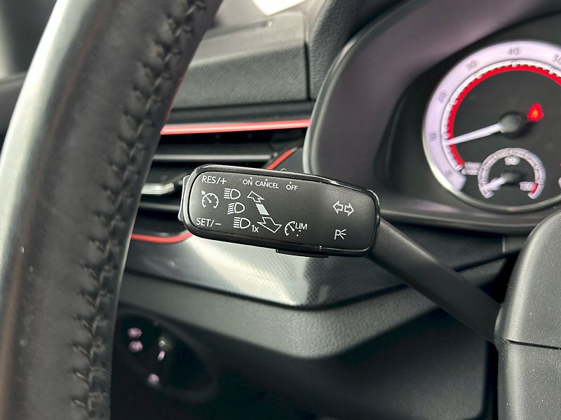 Škoda Scala (2023) DSG 1.5TSI 110kW Monte Carlo - fotka 24 z 32