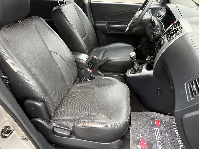 Hyundai Tucson 2,0CRDI - fotka 12 z 22