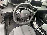 Peugeot 2008 (2023) 1.2 PT, Allure, AT, LED, TZ - náhled 12