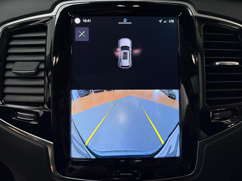 Volvo XC90 T8 AWD Recharge Ultimate Brigh - fotka 8 z 18