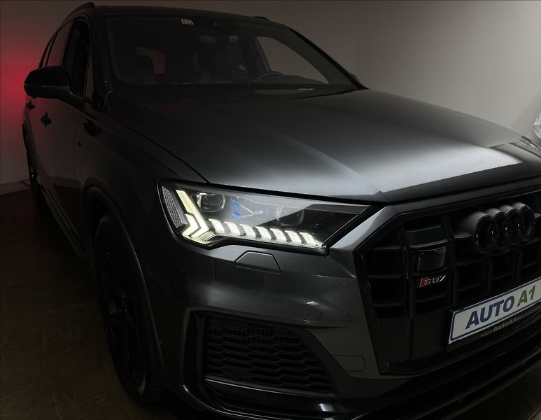 Audi SQ7 4,0 CERAMIC 7MÍST NV MASÁŽ TZ - fotka 44 z 53