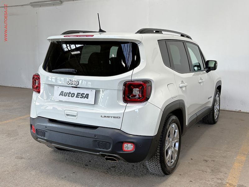 Jeep Renegade (2018) 1.0 T-GDi, Limited, navi - fotka 4 z 18