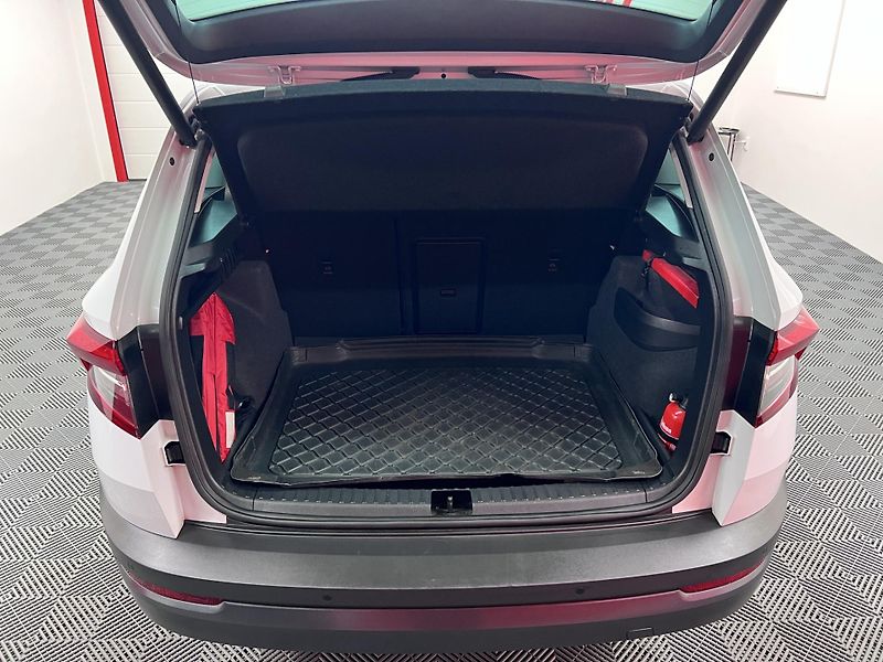 Škoda Karoq 2.0 TDI 110 KW 4x4 DSG - fotka 7 z 36