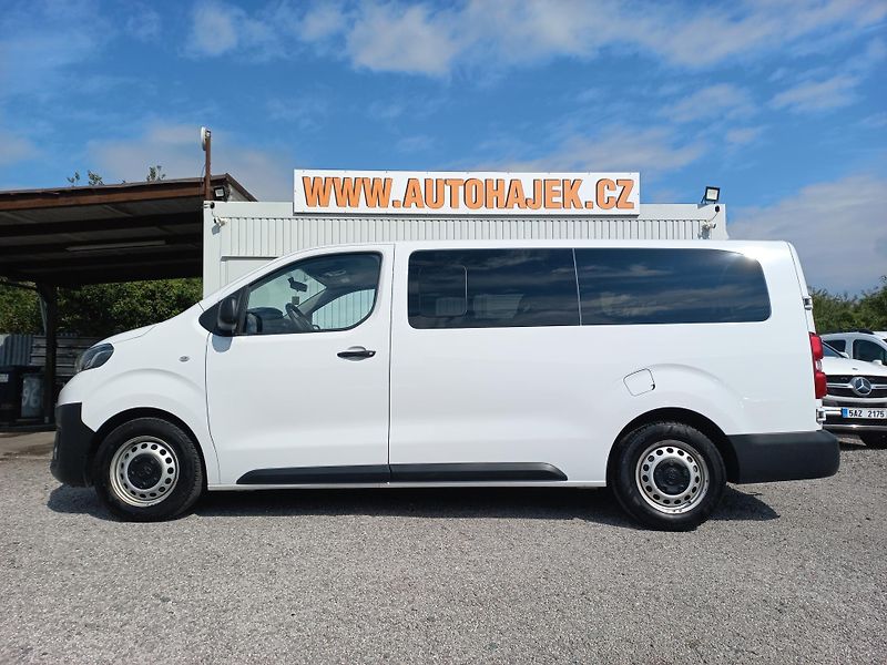 Toyota ProAce (2023) 2.0D-4D 106kW L2 9-míst ČR DPH - fotka 5 z 19