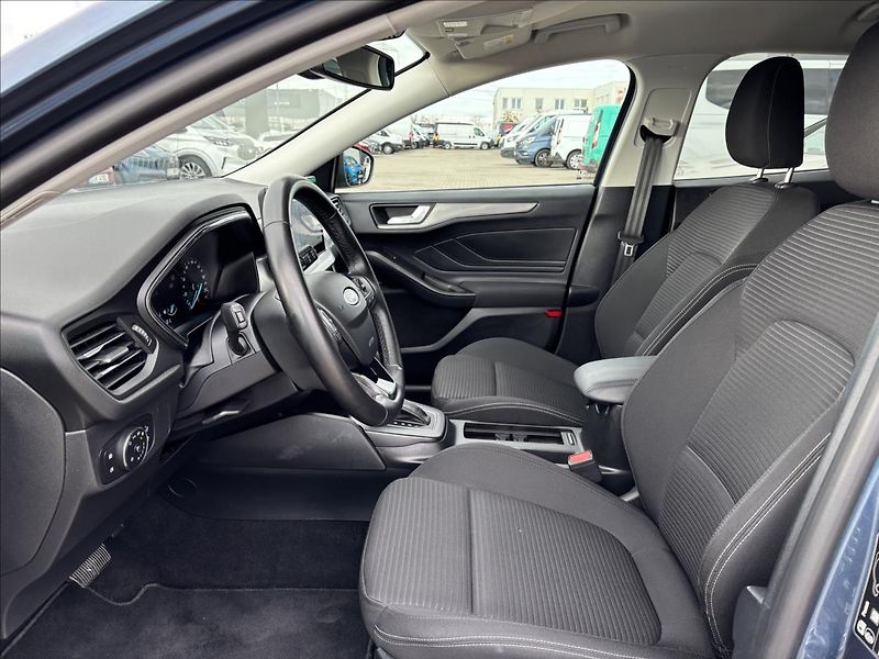 Ford Focus 1,0 EcoBoost 114kW Titanium - fotka 16 z 32