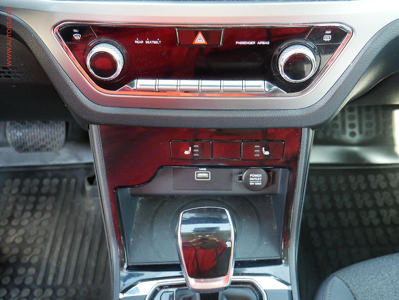 SsangYong Korando (2021) 1.5T-GDi, 1.maj,ČR, Automat - fotka 16 z 18