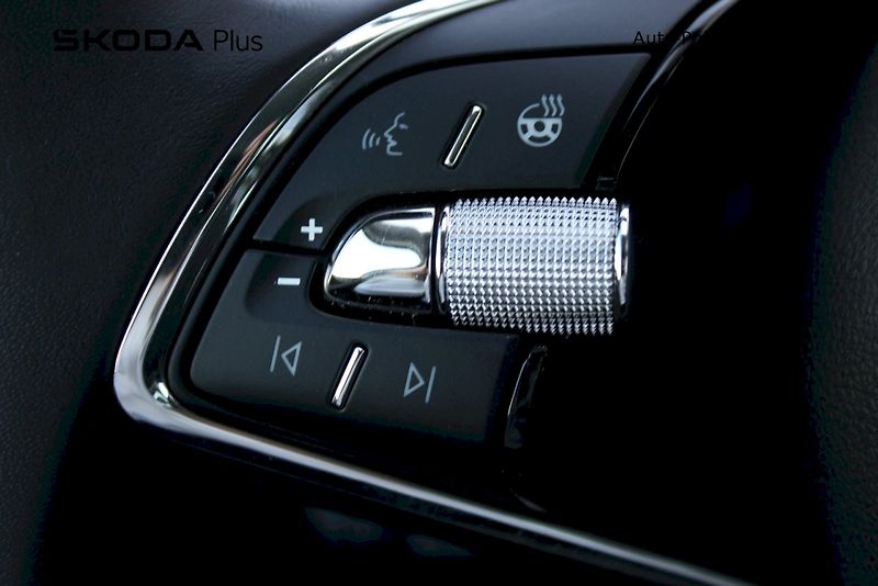 Škoda Karoq (2022) Style 2.0 TDI 110kw A7A DSG - fotka 12 z 25
