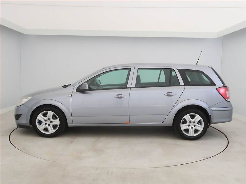 Opel Astra (2010) 1.7 CDTI, jezdí výborně - fotka 3 z 14