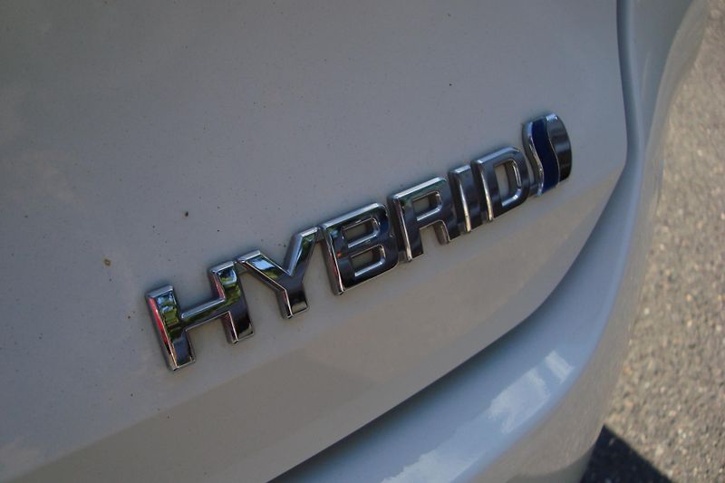 Toyota Corolla (2023) 1.8i Hybrid,ČR,1,Maj. - fotka 18 z 78