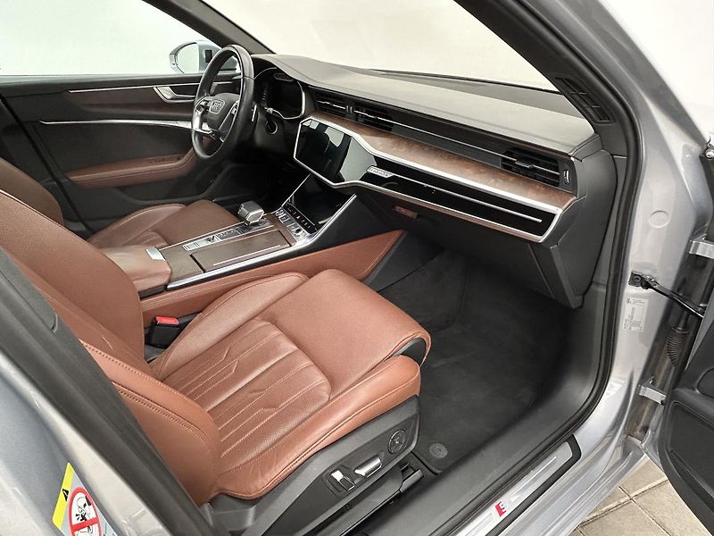 Audi A6 3.0 55 TFSI 4x4 S-Line - fotka 8 z 29