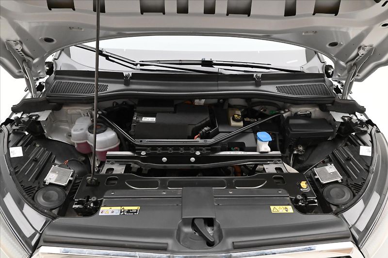 Škoda Enyaq iV 60 132 kW SoH 89% Záruka až - fotka 9 z 32