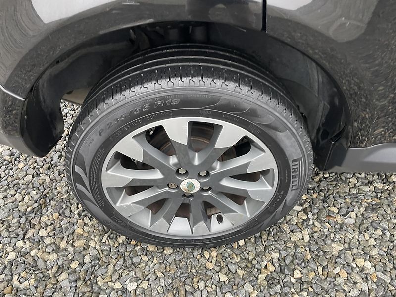 Land Rover Freelander 2.2TD4 160PS 4x4 136TKM SPORT! - fotka 52 z 201