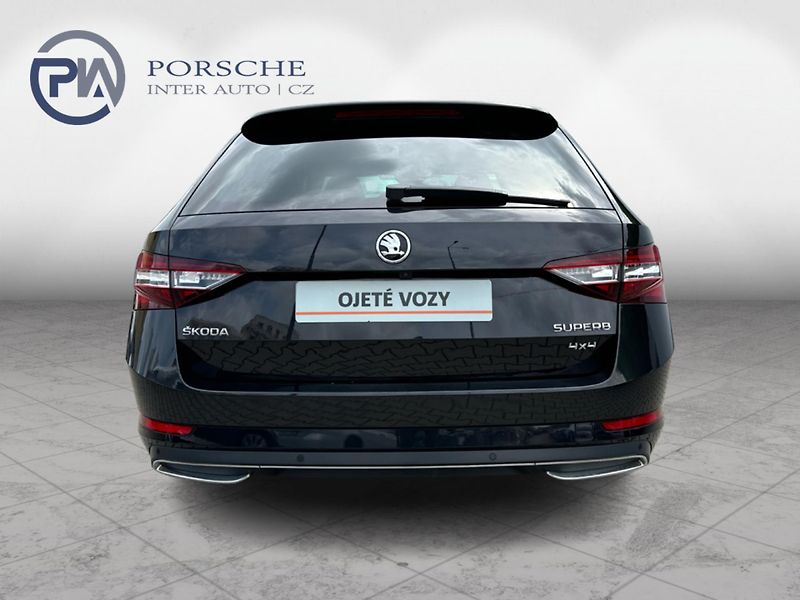 Škoda Superb Sportline 2.0 TDI DSG 4x4 - fotka 5 z 30