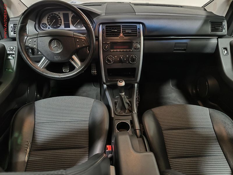 Mercedes-Benz Třídy B (2006) 2.0 CDi, AC - fotka 8 z 17