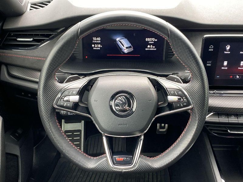 Škoda Octavia (2021) Combi 2.0 TDI DSG RS - fotka 10 z 39