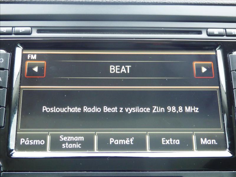 Volkswagen Sharan 2,0 TDI,Digi Klima,Navigace  H - fotka 36 z 67