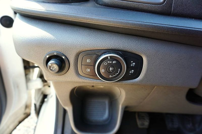 Ford Transit (2021) TREND 2,0 TDCI 96 kW - fotka 29 z 51