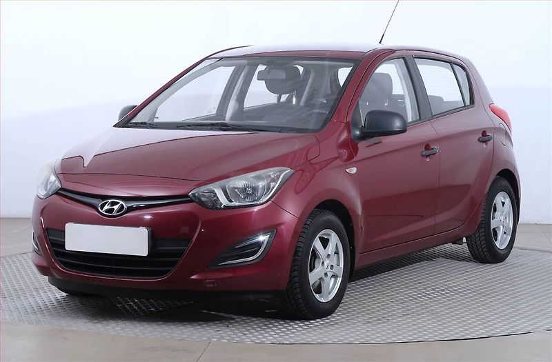 Hyundai i20 (2014) 1.2 - fotka 2 z 15