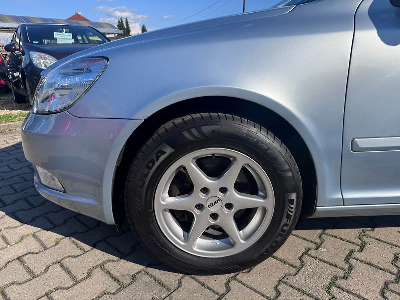 Škoda Octavia (2009) 1,6 TDI 77 KW FACELIFT TAŽNÉ - fotka 13 z 50