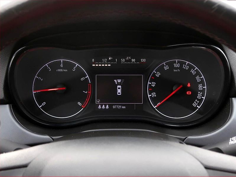 Opel Corsa (2018) 1.4 Turbo, Serv.kniha - fotka 11 z 15
