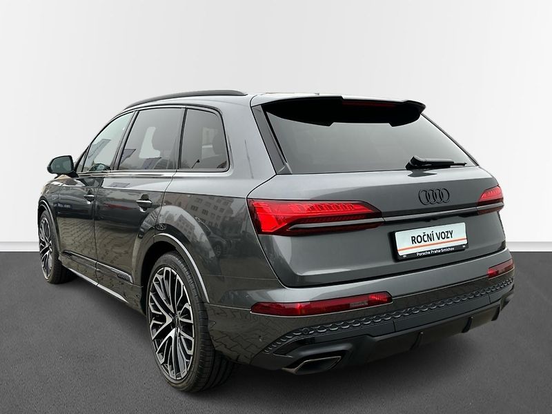 Audi Q7 50 TDI quattro S Line - fotka 8 z 23