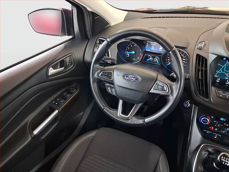 Ford Kuga (2019) 1.5 EcoBoost, ČR,1.maj - fotka 7 z 21
