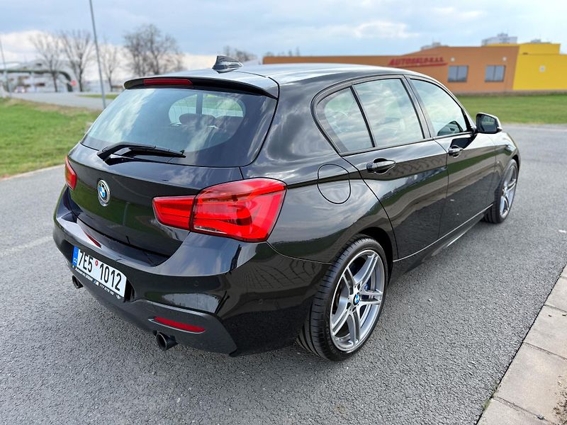 BMW Řada 1 M135i xDRIVE NAVI H/K LED KŮŽE - fotka 5 z 43