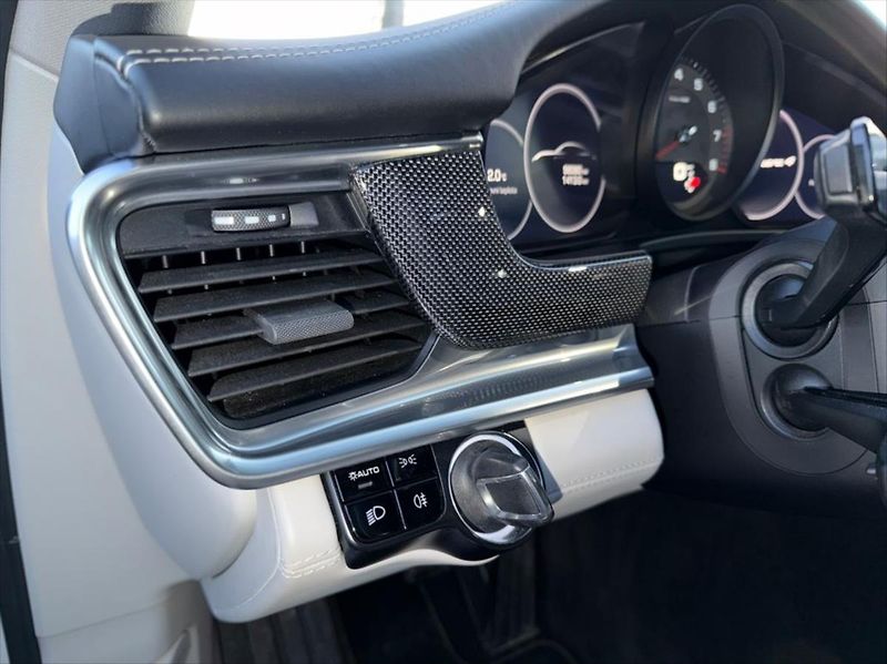 Porsche Panamera 2,9 4 ČR DPH VÝBAVA - fotka 22 z 27