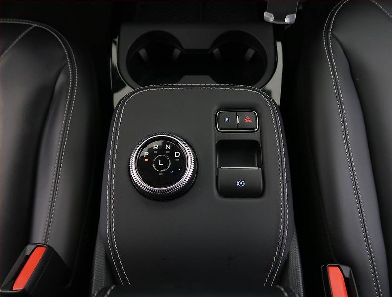 Ford Mustang Mach-E (2022) Standard Range RWD, SoH 93% - fotka 13 z 26