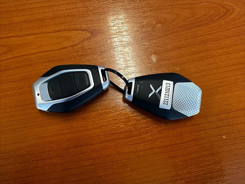 XEV Yoyo 0,0 7.5kW řidičák A1 od 16 let - fotka 27 z 27
