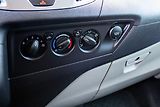 Ford Tourneo Custom - náhled 13