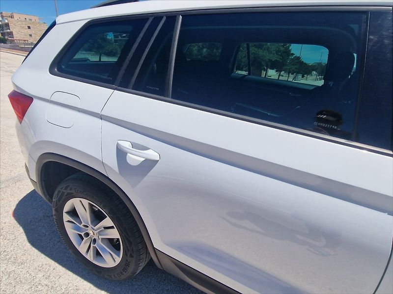 Škoda Kodiaq 2,0 TDi 110kw DSG 4x4 Executiv - fotka 8 z 17