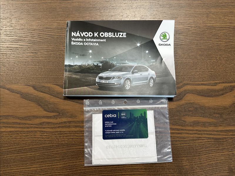 Škoda Octavia 2,0 TDI 150PS  Style M/T - fotka 50 z 54