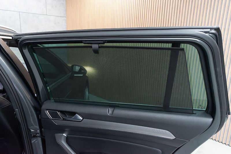 Volkswagen Passat 2.0 Bi-TDI R-LINE*N.TOPENÍ*ACC - fotka 12 z 40