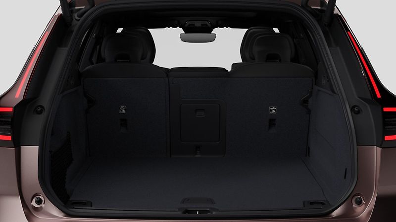 Volvo XC60 (2026) B5 AWD AUT DARK PLUS  - fotka 6 z 14