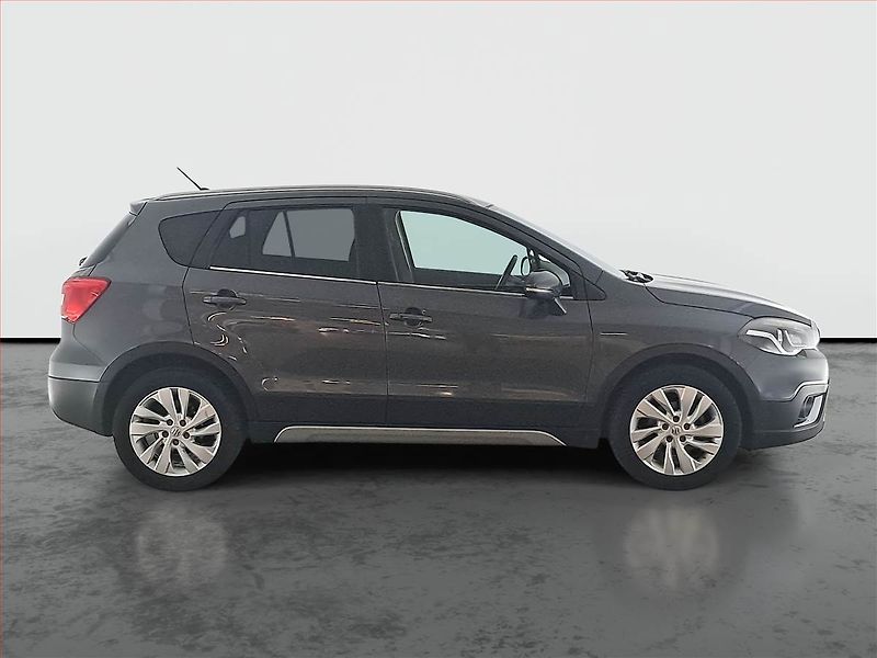 Suzuki SX4 S-Cross (2017) Comfort 1.4 BoosterJet, ČR - fotka 6 z 13