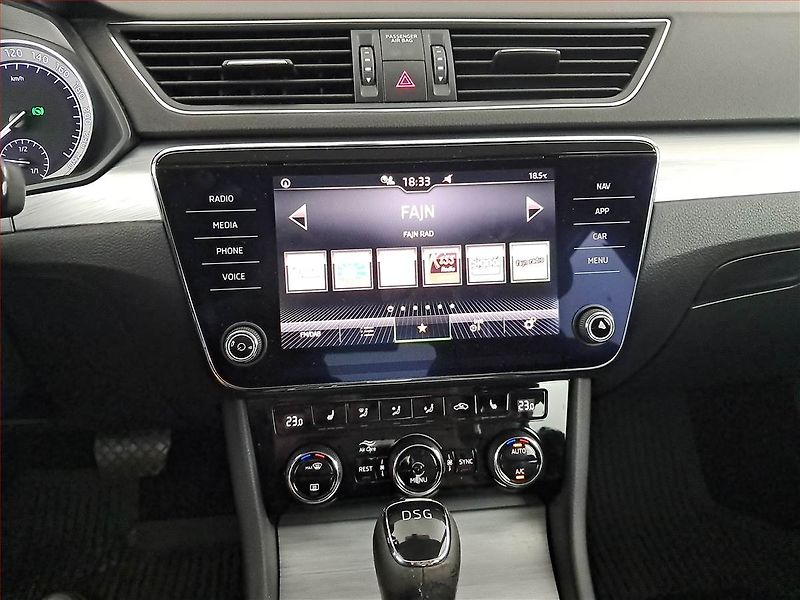 Škoda Superb (2021) 2.0 TDI, Automat, ČR,1.maj - fotka 12 z 24
