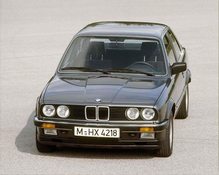 BMW E36 - karosářské varianty kabrio, kupé a sedan