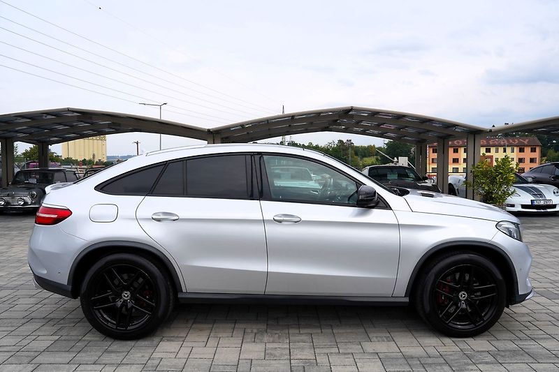 Mercedes-Benz GLE 43 AMG 4Matic/9AT/370PS/DPH - fotka 7 z 43